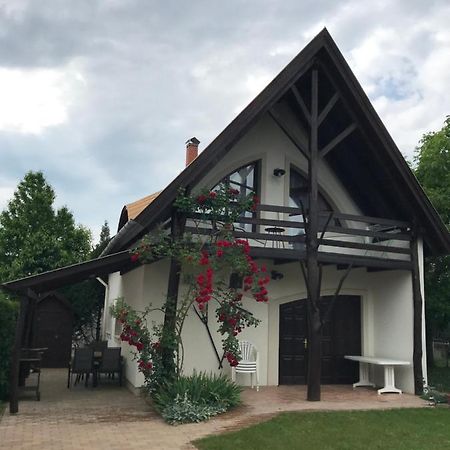Rozsa Porta Villa Vonyarcvashegy Buitenkant foto