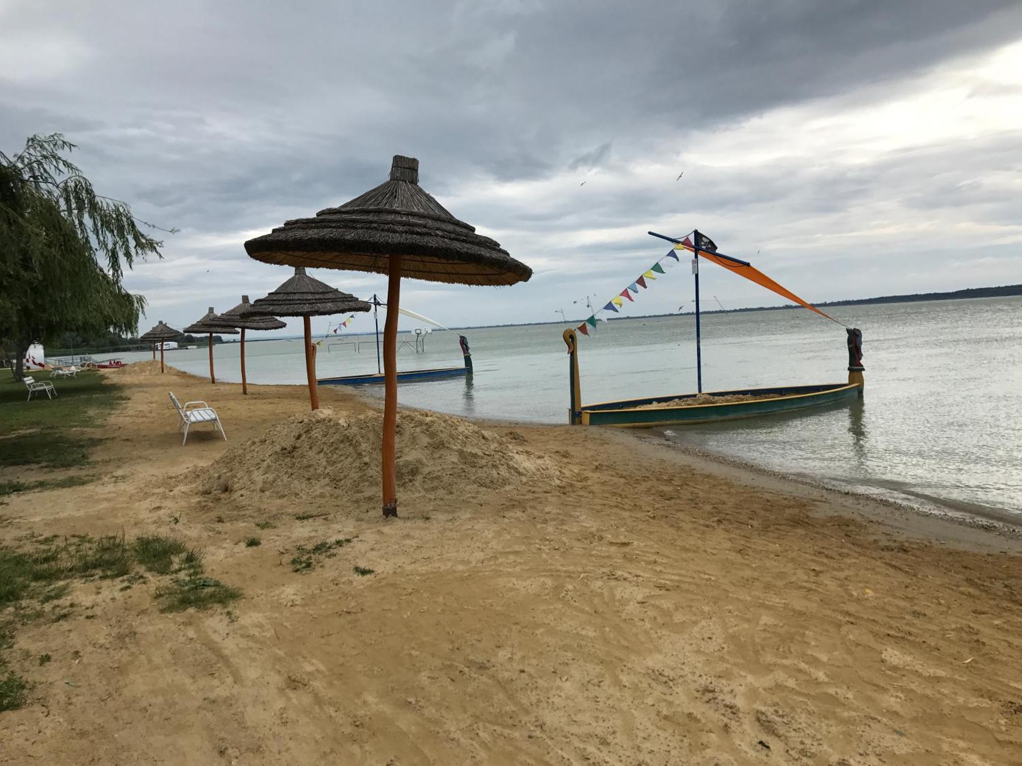 Rozsa Porta Villa Vonyarcvashegy Buitenkant foto
